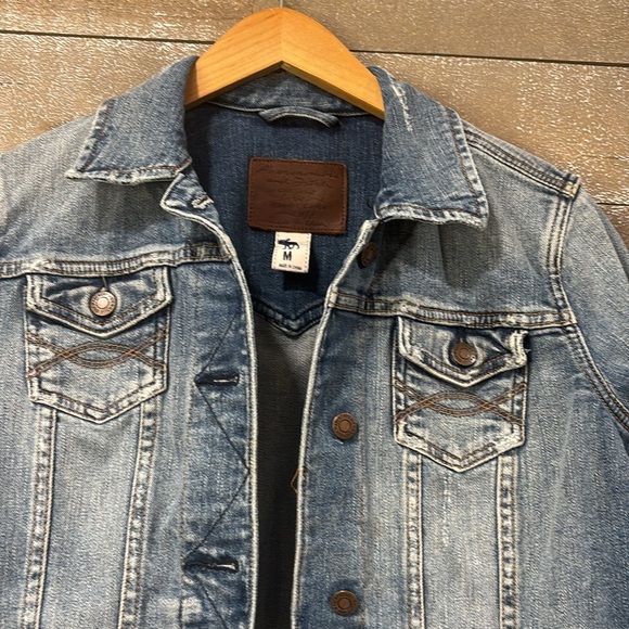 Abercrombie & Fitch Jean Trucker Jacket size M - Picture 2 of 12